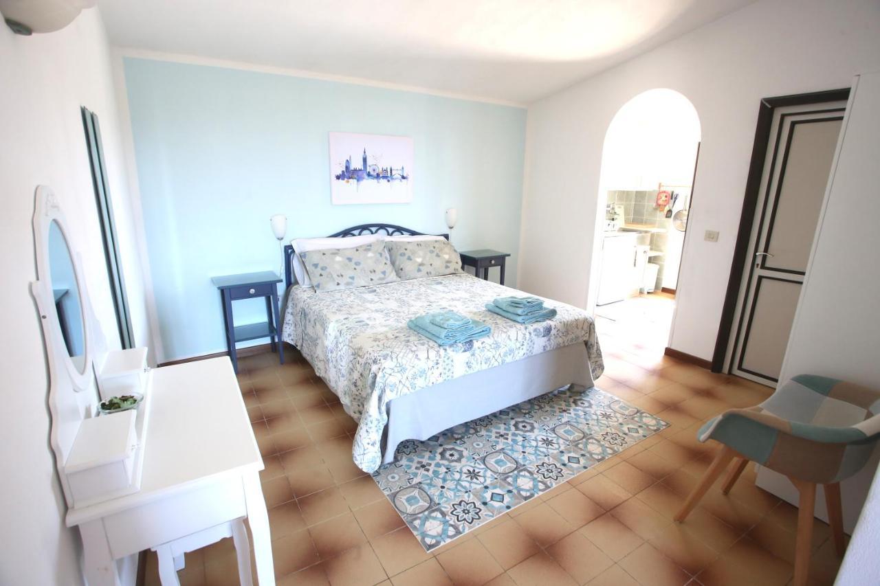 Ca' La Stella Sea-View Apartments Porto Azzurro Εξωτερικό φωτογραφία